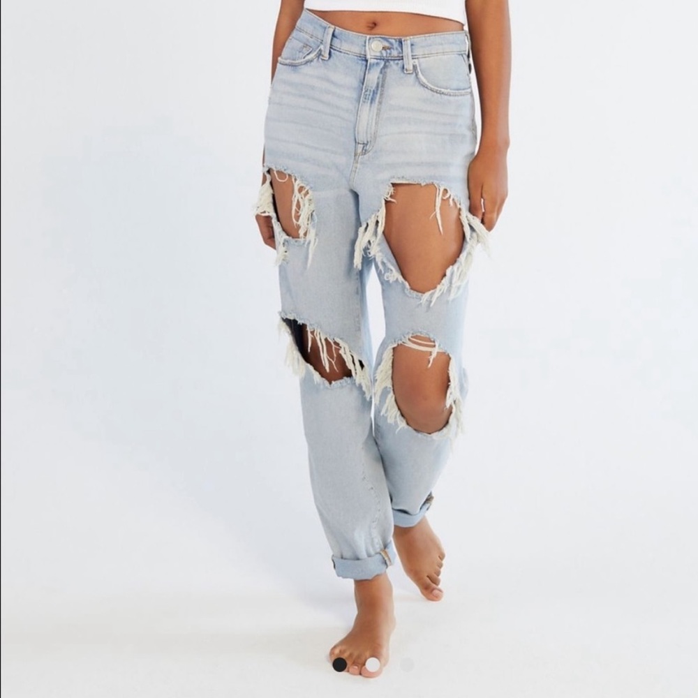 BDG Urban Outfitters High Rise Ripped Busted Knee Mom Jeans
